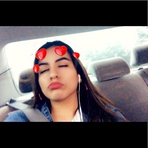 Meet your Posher, Brianna